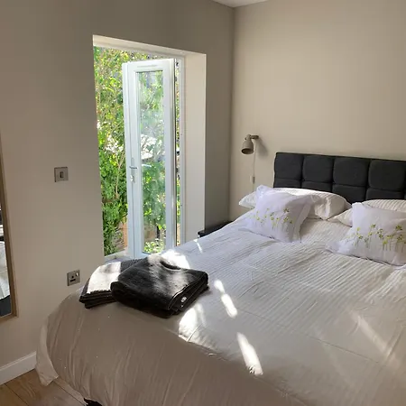 Lovely Flat, Balcony & Woodstove, Parking Close St Agnes  Exterior photo